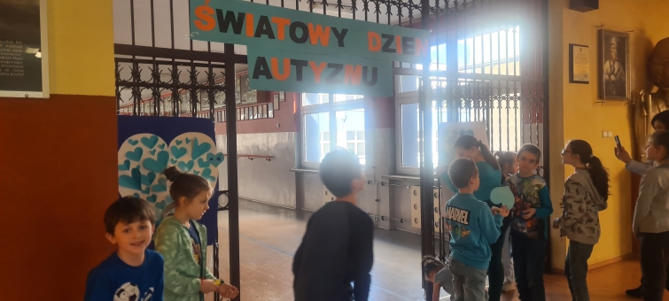 uczniowie