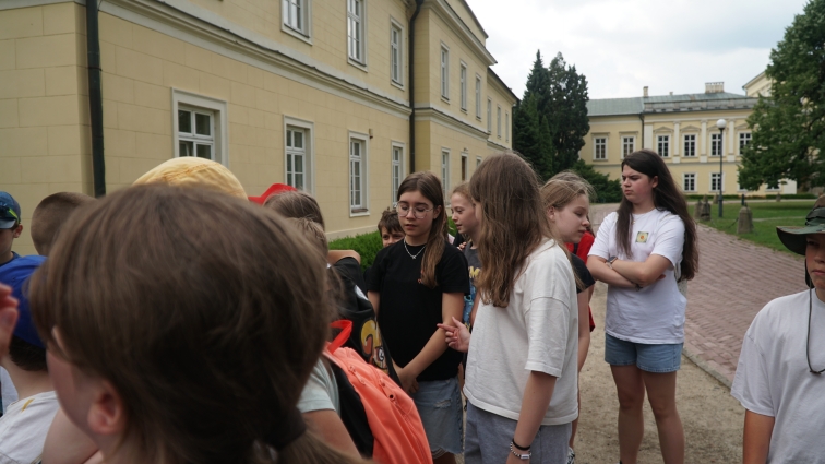 WYCIECZKA KLASY 5B I 5C DO PUAW, KAZIMIERZA DOLNEGO I SANDOMIERZA 
