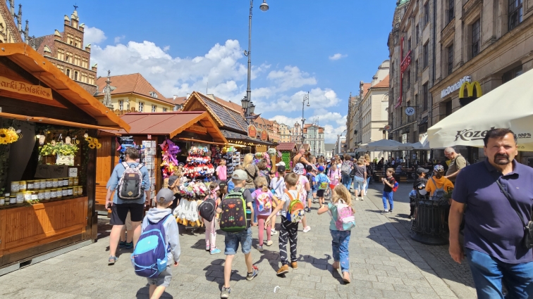 WYCIECZKA DO WROCAWIA KLAS 1B I 1D 