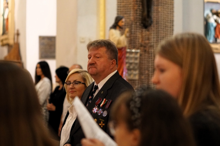 POWICENIE SZTANDARU NASZEJ SZKOY