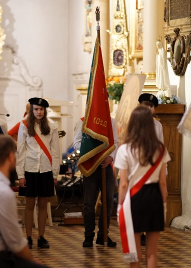 POWICENIE SZTANDARU NASZEJ SZKOY
