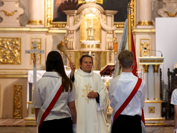 POWICENIE SZTANDARU NASZEJ SZKOY