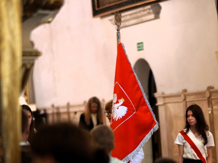 POWICENIE SZTANDARU NASZEJ SZKOY