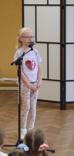 ROSTRZYGNICIE III SZKOLNEGO KONKURSU PIOSENKI BAJKOWEJ