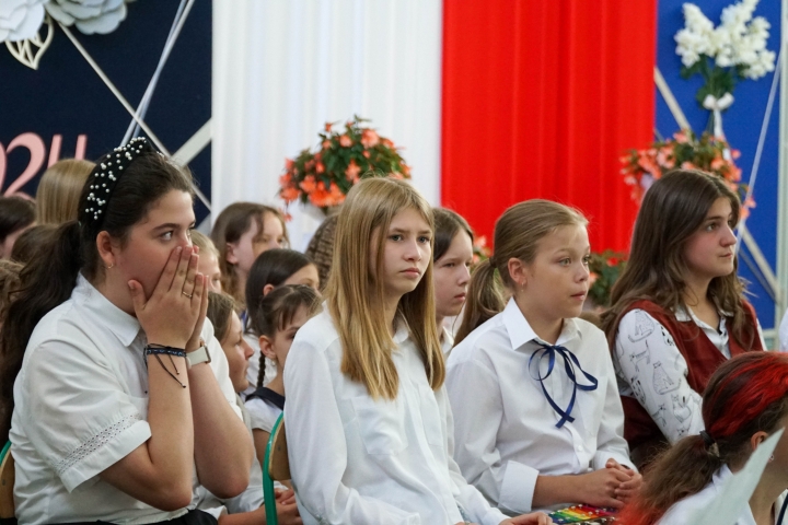 MIEJSKIE ZAKOCZENIE ROKU SZKONEGO