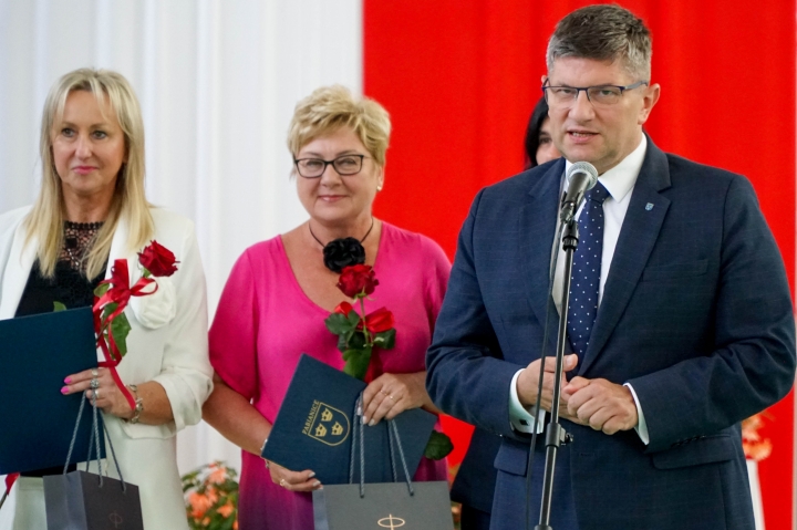 MIEJSKIE ZAKOCZENIE ROKU SZKONEGO
