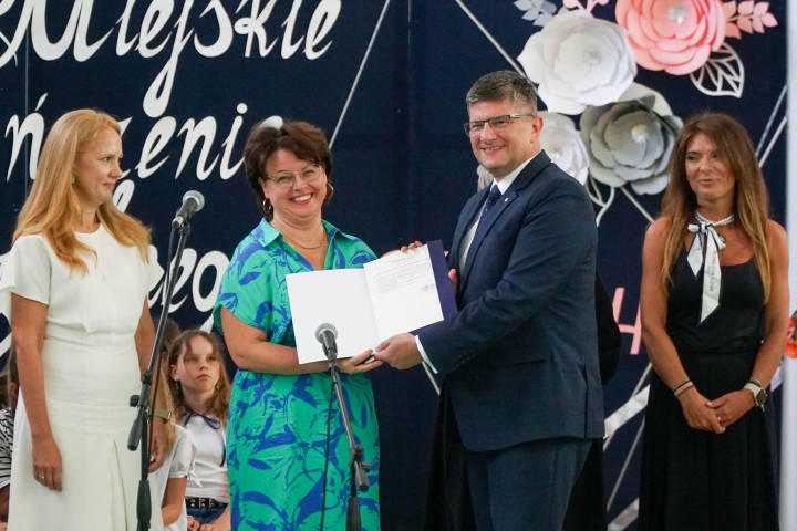 MIEJSKIE ZAKOCZENIE ROKU SZKONEGO