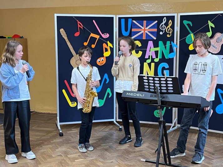 ll Szkolny Konkurs Piosenki Angielskiej "U CAN SING" 
