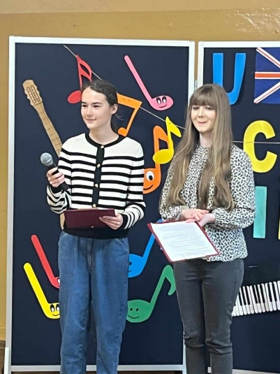 ll Szkolny Konkurs Piosenki Angielskiej "U CAN SING" 
