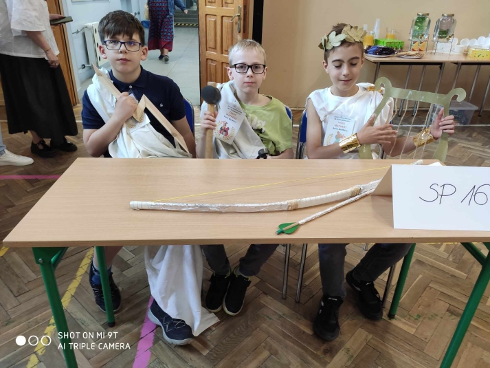 POWIATOWY KONKURS MITOLOGICZNY