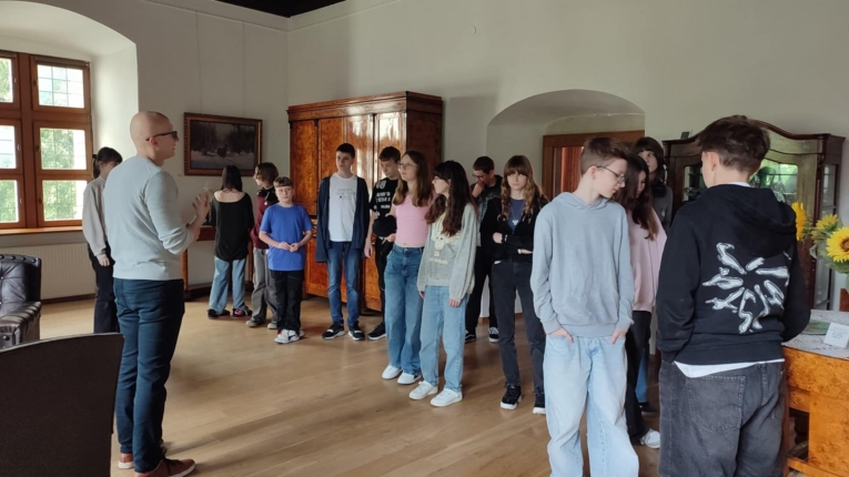 ODWIEDZINY KLASY 7D W MUZEUM MIASTA PABIANIC