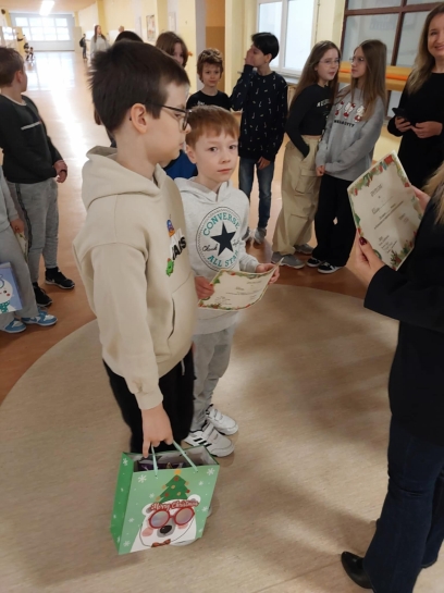 KONKURS NA NAJPIKNIEJ USTROJON PRACOWNIE