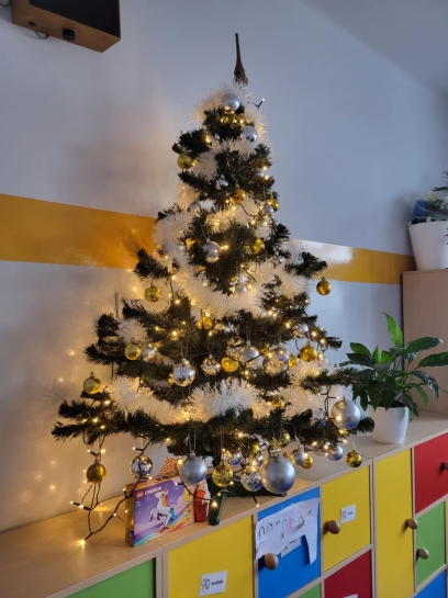 KONKURS NA NAJPIKNIEJ USTROJON PRACOWNIE