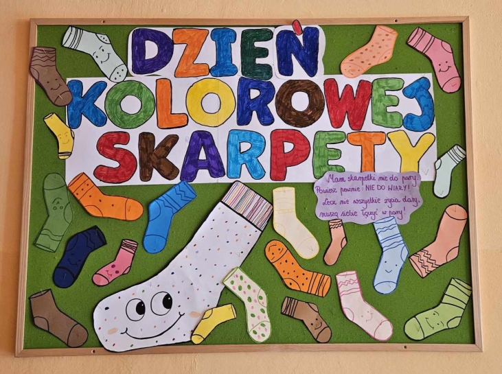 DZIE KOLOROWEJ SKARPETKI- WIATOWY DZIE ZESPOU DOWNA 