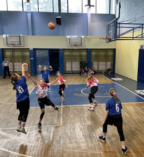 ROSN  NAM  MODE GWIAZDY  KOSZA  3x3