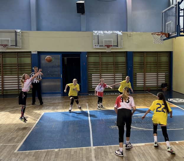 ROSN  NAM  MODE GWIAZDY  KOSZA  3x3