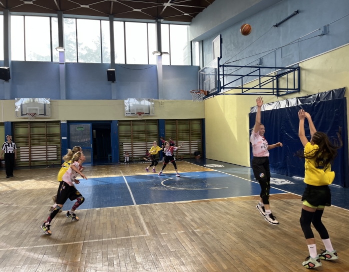 ROSN  NAM  MODE GWIAZDY  KOSZA  3x3