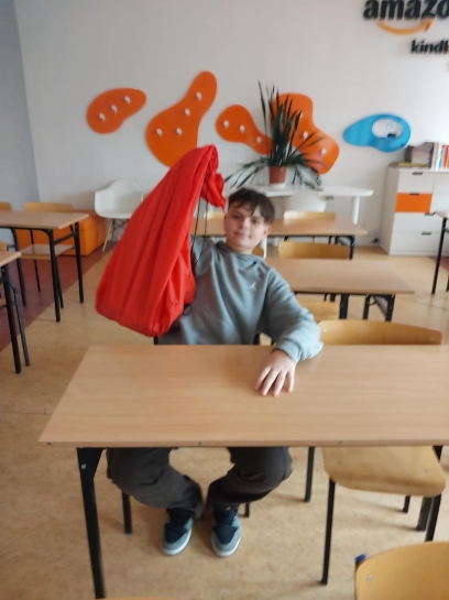 DZIE BEZ PLECAKA