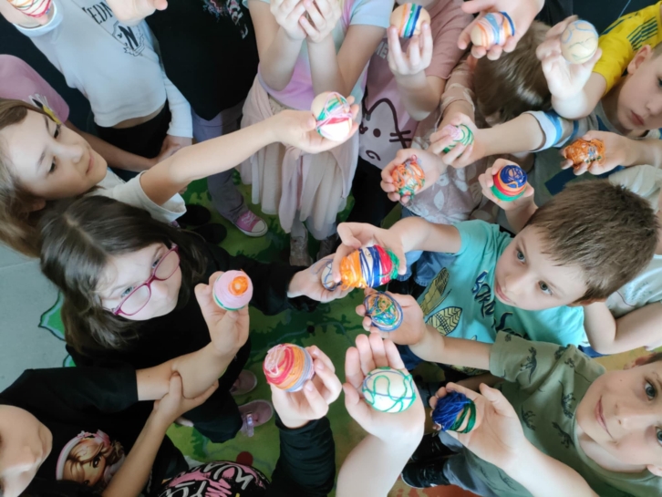 25.04 WIELKANOCNE NIADANIE
