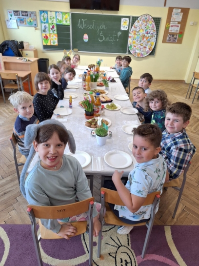 25.04 WIELKANOCNE NIADANIE