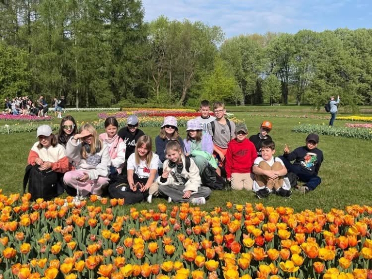 WYCIECZKA DO ODZI KLAS 4C, 4D ORAZ 7B