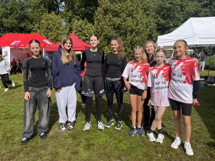 XXV WRZE�NIOWY BIEG PRZE�AJOWY