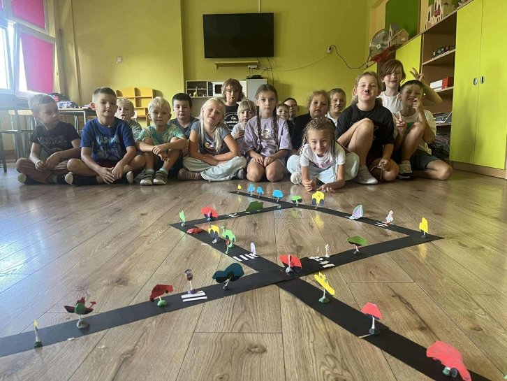 BEZPIECZNA DROGA DO SZKO�Y!