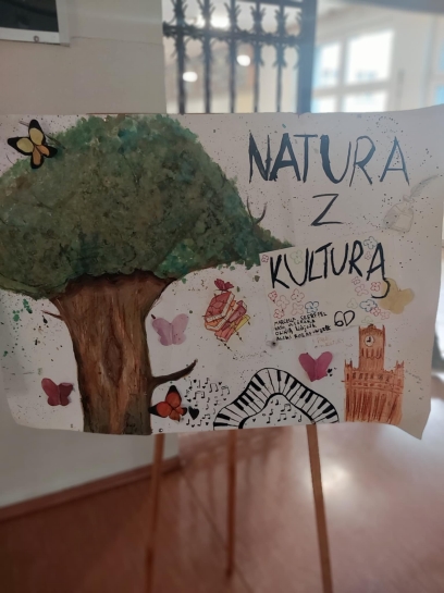 SPRZ�TANIE �WIATA