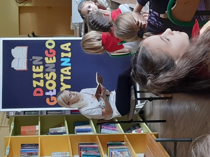 DZIE� G�O�NEGO CZYTANIA