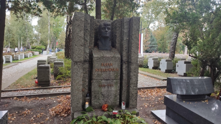 WYCIECZKA DO WARSZAWY KLAS 8A ORAZ 8D