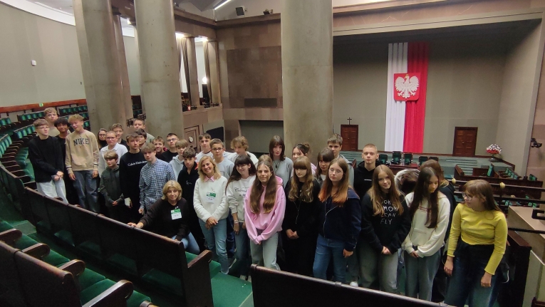 WYCIECZKA DO WARSZAWY KLAS 8A ORAZ 8D