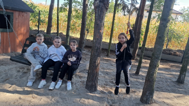 WYCIECZKA KLAS 4A i 4B DO NIEBOROWA I BOLIMOWA