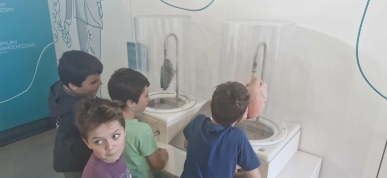 WYCIECZKA W G�RY �WI�TOKRZYSKIE KLAS 2A, 2B, 3A