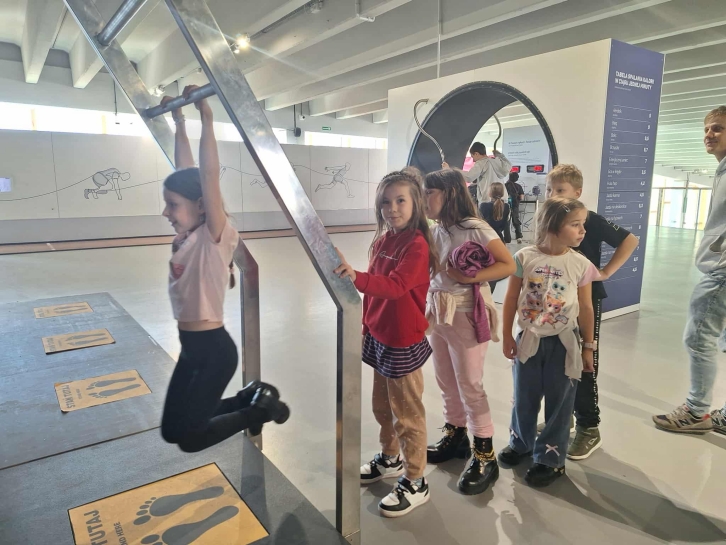 WYCIECZKA W G�RY �WI�TOKRZYSKIE KLAS 2A, 2B, 3A