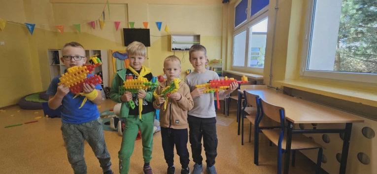 WOJNA W OCZACH DZIECKA&nbsp;