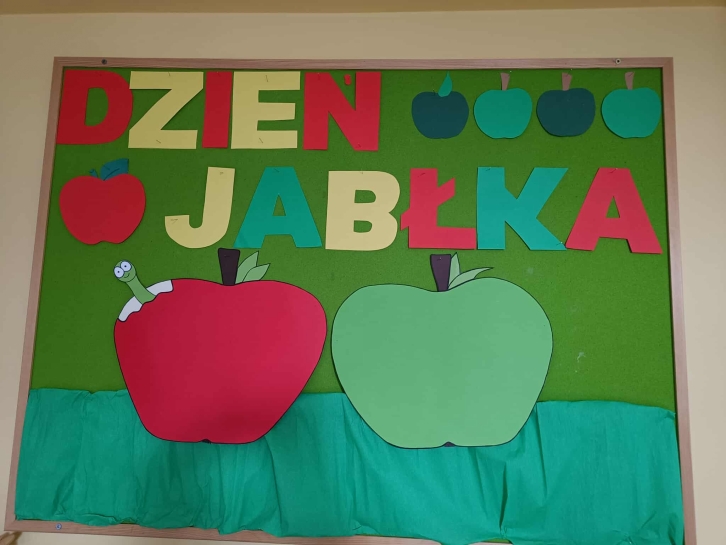 KALENDARZ �WI�T NIETYPOWYCH - WRZESIE�&nbsp;