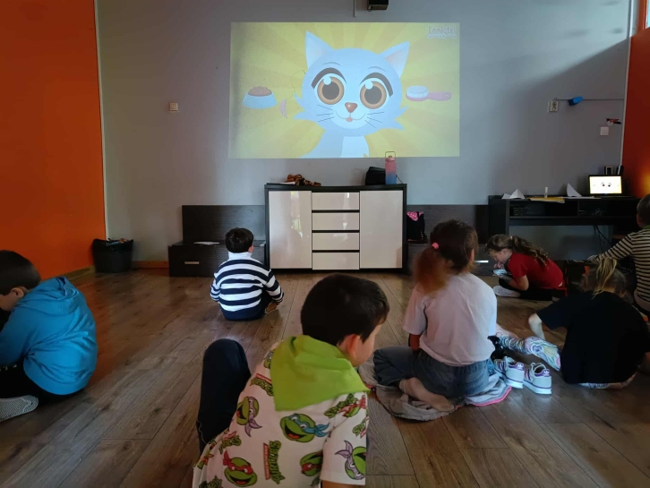 M�J PRZYJACIEL ZWIERZ 