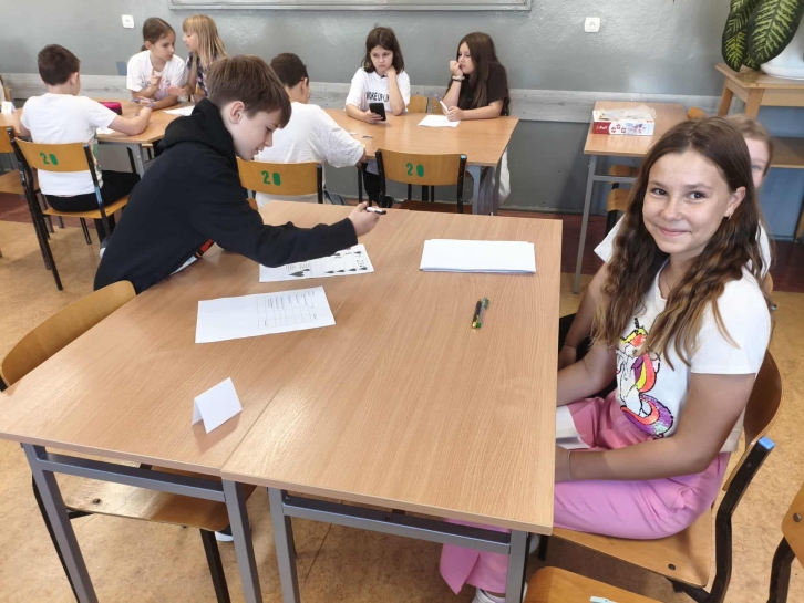 DZIE� CH�OPAKA W KLASIE 4D