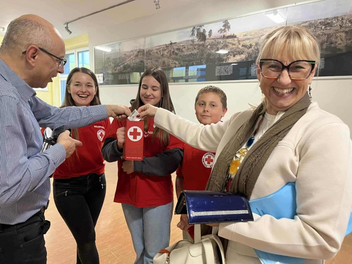 AKCJA PCK „WALKA Z G�ODEM”