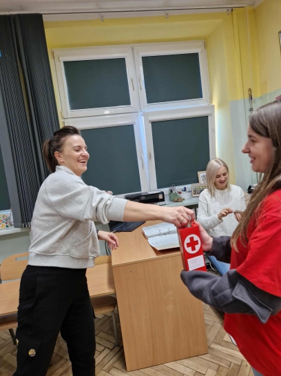 AKCJA PCK „WALKA Z G�ODEM”