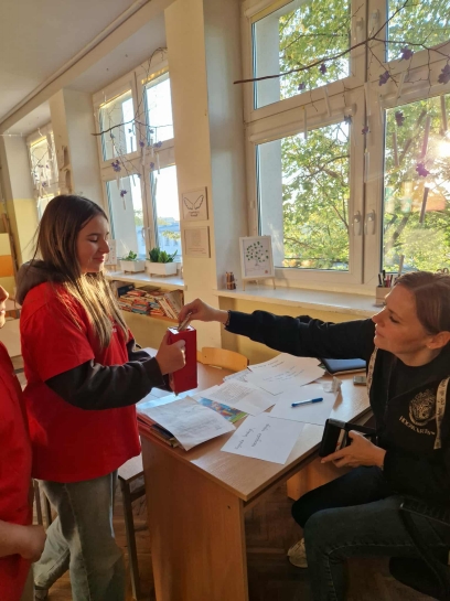 AKCJA PCK „WALKA Z G�ODEM”