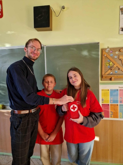 AKCJA PCK „WALKA Z G�ODEM”