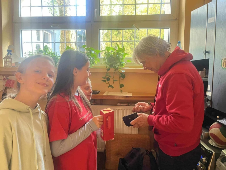 AKCJA PCK „WALKA Z G�ODEM”