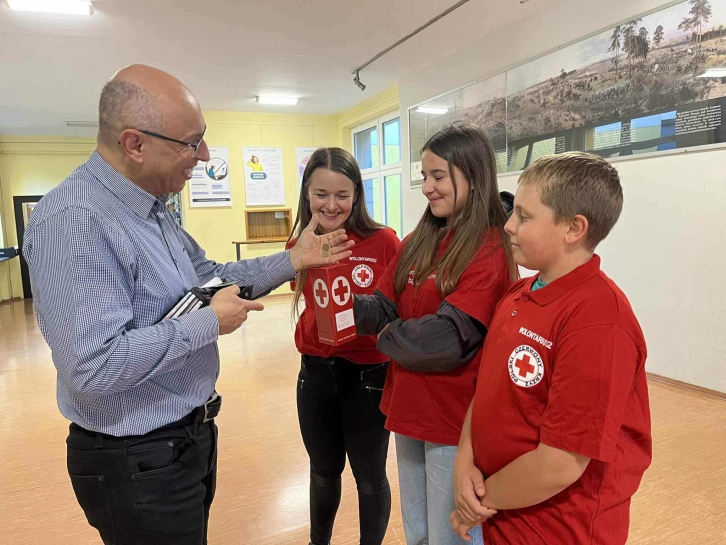 AKCJA PCK „WALKA Z G�ODEM”