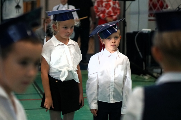 DZIEN NAUCZYCIELA I �LUBOWANIE KLAS PIERWSZYCH