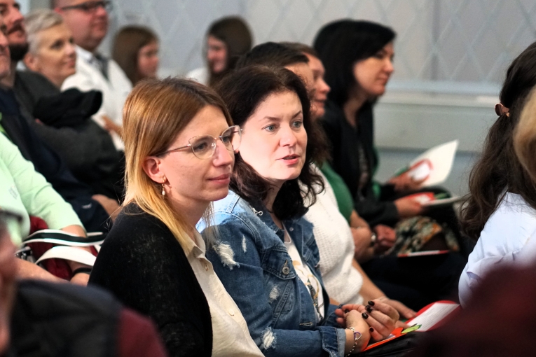 DZIEN NAUCZYCIELA I �LUBOWANIE KLAS PIERWSZYCH