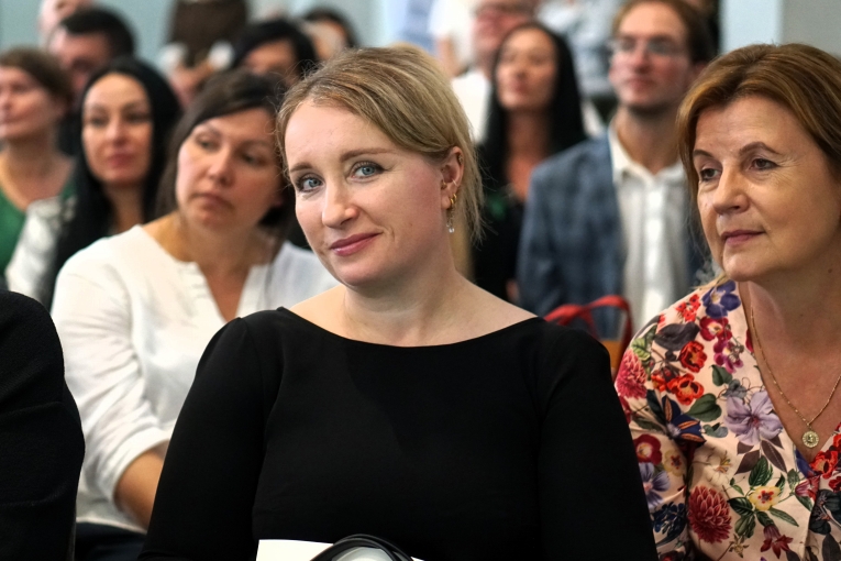 DZIEN NAUCZYCIELA I �LUBOWANIE KLAS PIERWSZYCH