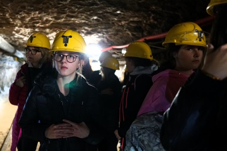 WYCIECZKA DO KOPALNI SOLI W K�ODAWIE I ZAMKU W ��CZYCY