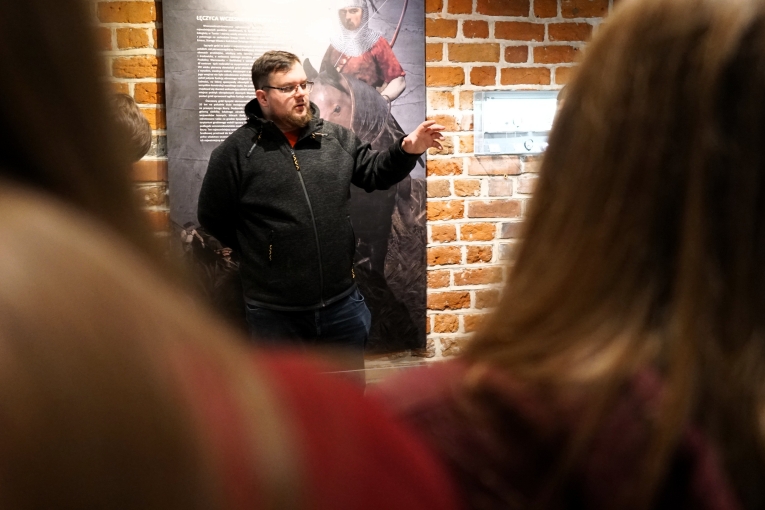 WYCIECZKA DO KOPALNI SOLI W K�ODAWIE I ZAMKU W ��CZYCY