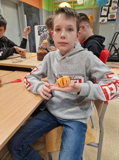 JESIENNE WARSZTATY KREATYWNO�CI DLA UCZNI�W Z SPE